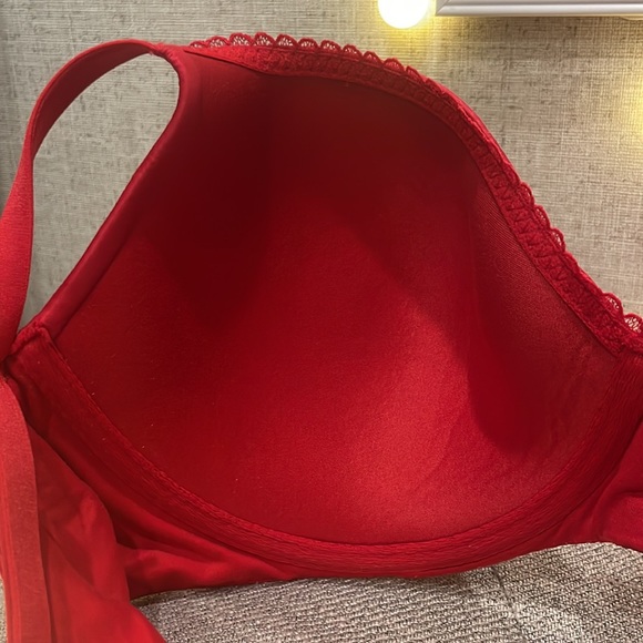 Victoria’s Secret bra - Picture 4 of 5